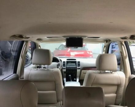 Серый Тойота Ленд Крузер Прадо 120, объемом двигателя 3 л и пробегом 274 тыс. км за 4000 $, фото 12 на Automoto.ua