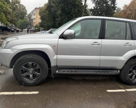 Серый Тойота Ленд Крузер Прадо 120, объемом двигателя 2.7 л и пробегом 310 тыс. км за 15500 $, фото 2 на Automoto.ua