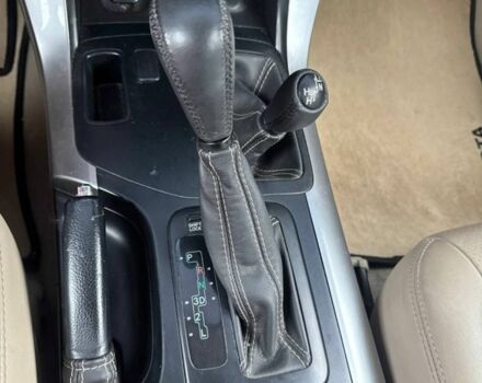 Серый Тойота Ленд Крузер Прадо 120, объемом двигателя 2.7 л и пробегом 310 тыс. км за 15500 $, фото 13 на Automoto.ua