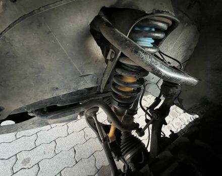 Серый Тойота Ленд Крузер Прадо 120, объемом двигателя 4 л и пробегом 320 тыс. км за 23000 $, фото 10 на Automoto.ua