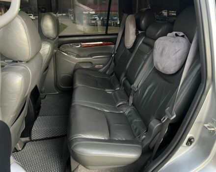 Серый Тойота Ленд Крузер Прадо 120, объемом двигателя 4 л и пробегом 320 тыс. км за 23000 $, фото 20 на Automoto.ua