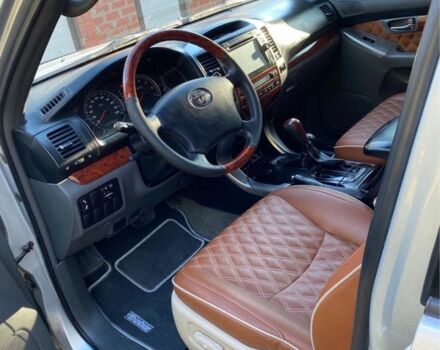 Сірий Тойота Ленд Крузер Прадо 120, об'ємом двигуна 2.7 л та пробігом 482 тис. км за 18000 $, фото 14 на Automoto.ua