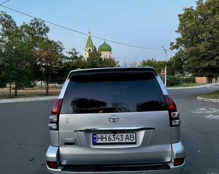 Серый Тойота Ленд Крузер Прадо 120, объемом двигателя 2.7 л и пробегом 275 тыс. км за 13500 $, фото 5 на Automoto.ua