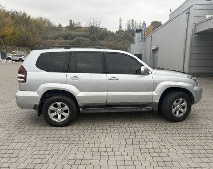 Сірий Тойота Ленд Крузер Прадо 120, об'ємом двигуна 4 л та пробігом 176 тис. км за 15200 $, фото 5 на Automoto.ua