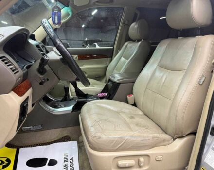 Сірий Тойота Ленд Крузер Прадо 120, об'ємом двигуна 4 л та пробігом 229 тис. км за 14200 $, фото 9 на Automoto.ua