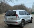 Серый Тойота Ленд Крузер Прадо 120, объемом двигателя 3 л и пробегом 388 тыс. км за 16900 $, фото 2 на Automoto.ua