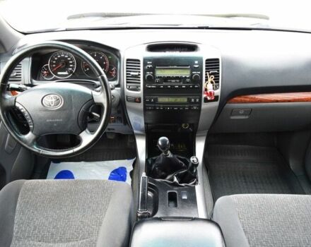 Сірий Тойота Ленд Крузер Прадо 120, об'ємом двигуна 3 л та пробігом 190 тис. км за 5800 $, фото 5 на Automoto.ua