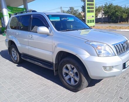 Серый Тойота Ленд Крузер Прадо 120, объемом двигателя 4 л и пробегом 230 тыс. км за 14700 $, фото 4 на Automoto.ua