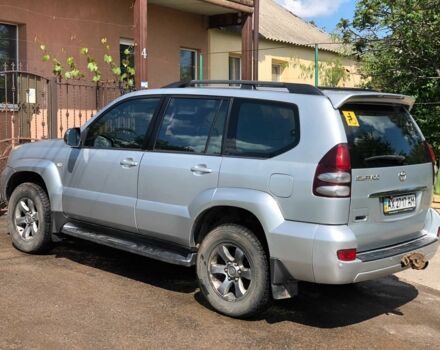 Серый Тойота Ленд Крузер Прадо 120, объемом двигателя 2.7 л и пробегом 206 тыс. км за 11900 $, фото 1 на Automoto.ua