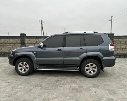 Серый Тойота Ленд Крузер Прадо 120, объемом двигателя 2.7 л и пробегом 310 тыс. км за 11200 $, фото 2 на Automoto.ua
