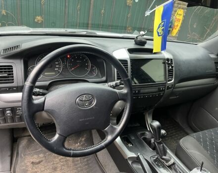 Серый Тойота Ленд Крузер Прадо 120, объемом двигателя 2.7 л и пробегом 300 тыс. км за 11900 $, фото 6 на Automoto.ua