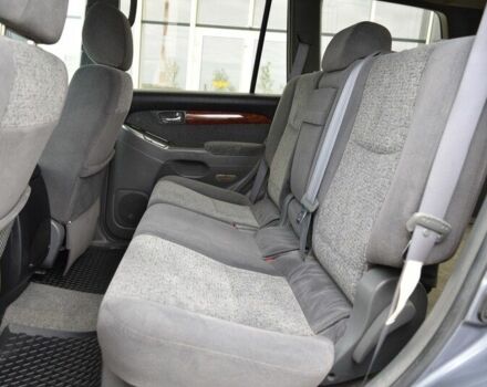 Сірий Тойота Ленд Крузер Прадо 120, об'ємом двигуна 3 л та пробігом 190 тис. км за 5800 $, фото 4 на Automoto.ua