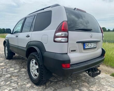 Серый Тойота Ленд Крузер Прадо 120, объемом двигателя 3 л и пробегом 243 тыс. км за 3300 $, фото 5 на Automoto.ua