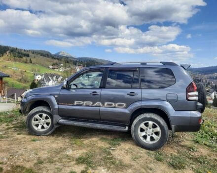 Серый Тойота Ленд Крузер Прадо 120, объемом двигателя 4 л и пробегом 3 тыс. км за 13800 $, фото 3 на Automoto.ua