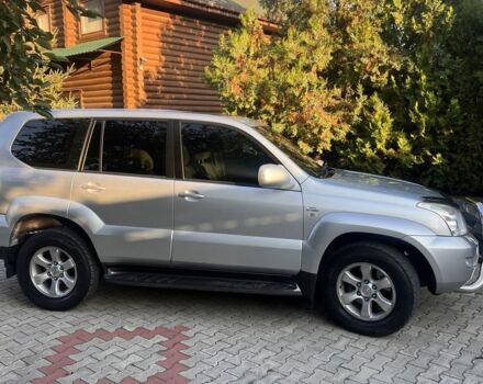 Сірий Тойота Ленд Крузер Прадо 120, об'ємом двигуна 0 л та пробігом 285 тис. км за 14900 $, фото 6 на Automoto.ua