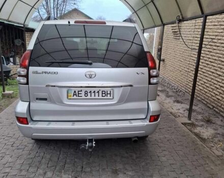 Серый Тойота Ленд Крузер Прадо 120, объемом двигателя 4 л и пробегом 256 тыс. км за 17500 $, фото 2 на Automoto.ua