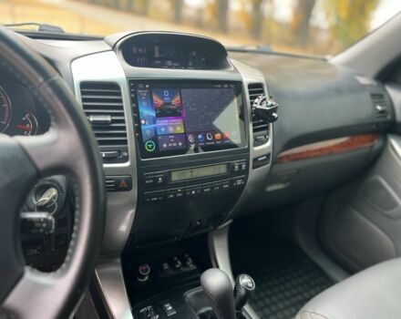 Серый Тойота Ленд Крузер Прадо 120, объемом двигателя 4 л и пробегом 240 тыс. км за 346 $, фото 2 на Automoto.ua