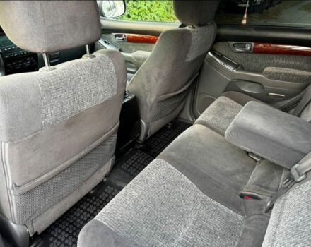 Серый Тойота Ленд Крузер Прадо 120, объемом двигателя 0 л и пробегом 200 тыс. км за 2800 $, фото 7 на Automoto.ua