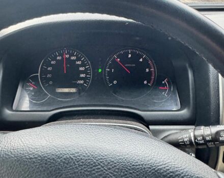 Серый Тойота Ленд Крузер Прадо 120, объемом двигателя 3 л и пробегом 446 тыс. км за 11000 $, фото 3 на Automoto.ua