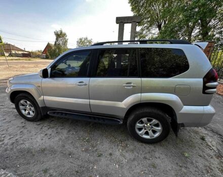 Сірий Тойота Ленд Крузер Прадо 120, об'ємом двигуна 4 л та пробігом 150 тис. км за 19000 $, фото 2 на Automoto.ua