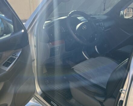 Серый Тойота Ленд Крузер Прадо 120, объемом двигателя 2.7 л и пробегом 202 тыс. км за 13800 $, фото 6 на Automoto.ua