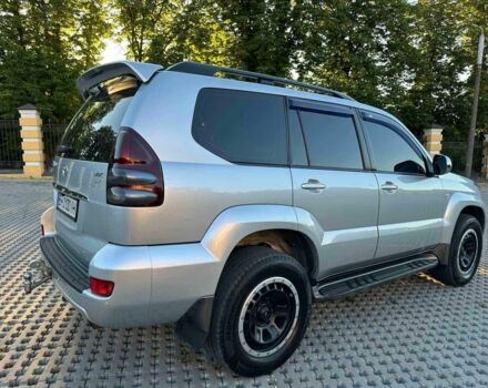 Сірий Тойота Ленд Крузер Прадо 120, об'ємом двигуна 4 л та пробігом 250 тис. км за 17500 $, фото 2 на Automoto.ua