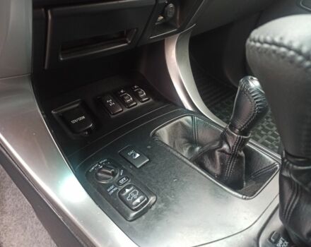 Серый Тойота Ленд Крузер Прадо 120, объемом двигателя 4 л и пробегом 280 тыс. км за 15800 $, фото 15 на Automoto.ua