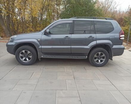 Серый Тойота Ленд Крузер Прадо 120, объемом двигателя 4 л и пробегом 280 тыс. км за 15800 $, фото 5 на Automoto.ua