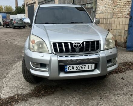 Серый Тойота Ленд Крузер Прадо 120, объемом двигателя 2.7 л и пробегом 263 тыс. км за 14000 $, фото 2 на Automoto.ua