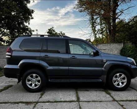 Серый Тойота Ленд Крузер Прадо 120, объемом двигателя 0 л и пробегом 200 тыс. км за 2800 $, фото 5 на Automoto.ua