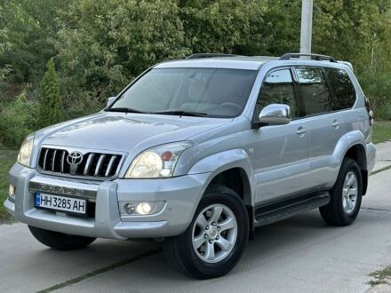 Сірий Тойота Ленд Крузер Прадо 120, об'ємом двигуна 2.7 л та пробігом 241 тис. км за 10300 $, фото 1 на Automoto.ua