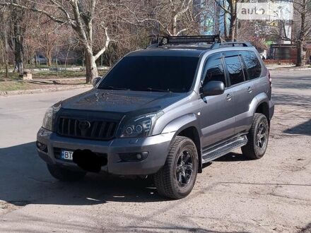 Тойота Ленд Крузер Прадо 120 2005 у Херсоні на Automoto.ua Сірий Тойота Ленд Крузер Прадо 120, об'ємом двигуна 4 л та пробігом 247 тис. км за 16000 $, фото 1 на Automoto.ua