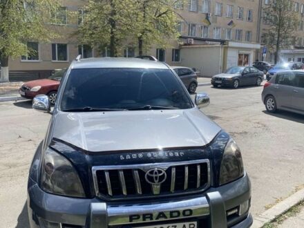 Тойота Ленд Крузер Прадо 120 2005 в Измаиле на Automoto.ua Серый Тойота Ленд Крузер Прадо 120, объемом двигателя 4 л и пробегом 319 тыс. км за 12400 $, фото 1 на Automoto.ua