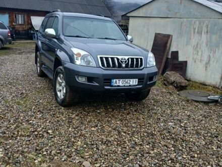 Серый Тойота Ленд Крузер Прадо 120, объемом двигателя 2.7 л и пробегом 198 тыс. км за 12200 $, фото 1 на Automoto.ua