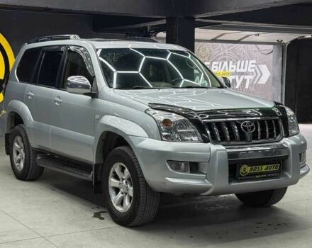 Серый Тойота Ленд Крузер Прадо 120, объемом двигателя 4 л и пробегом 229 тыс. км за 14200 $, фото 1 на Automoto.ua