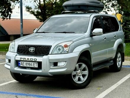 Тойота Ленд Крузер Прадо 120 2006 в Днепре (Днепропетровске) на Automoto.ua Серый Тойота Ленд Крузер Прадо 120, объемом двигателя 2.7 л и пробегом 103 тыс. км за 15500 $, фото 1 на Automoto.ua