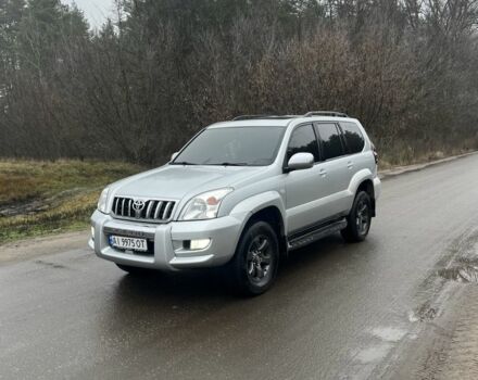 Серый Тойота Ленд Крузер Прадо 120, объемом двигателя 2.7 л и пробегом 300 тыс. км за 11900 $, фото 1 на Automoto.ua