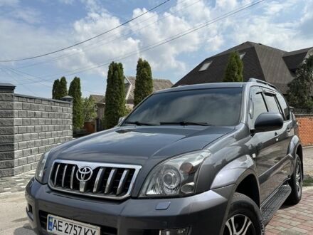 Тойота Ленд Крузер Прадо 120 2007 в Кривом Роге на Automoto.ua Серый Тойота Ленд Крузер Прадо 120, объемом двигателя 4 л и пробегом 265 тыс. км за 17000 $, фото 1 на Automoto.ua