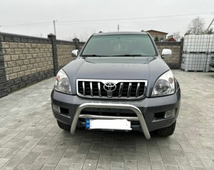 Серый Тойота Ленд Крузер Прадо 120, объемом двигателя 2.7 л и пробегом 310 тыс. км за 11200 $, фото 1 на Automoto.ua