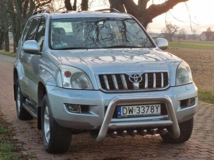 Серый Тойота Ленд Крузер Прадо 120, объемом двигателя 3 л и пробегом 239 тыс. км за 3200 $, фото 1 на Automoto.ua