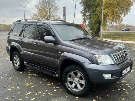 Серый Тойота Ленд Крузер Прадо 120, объемом двигателя 4 л и пробегом 230 тыс. км за 16500 $, фото 1 на Automoto.ua