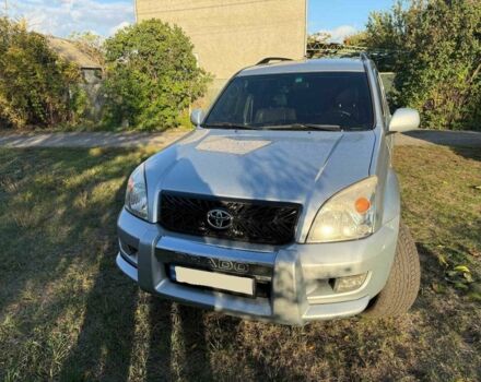 Серый Тойота Ленд Крузер Прадо 120, объемом двигателя 4 л и пробегом 171 тыс. км за 18000 $, фото 1 на Automoto.ua