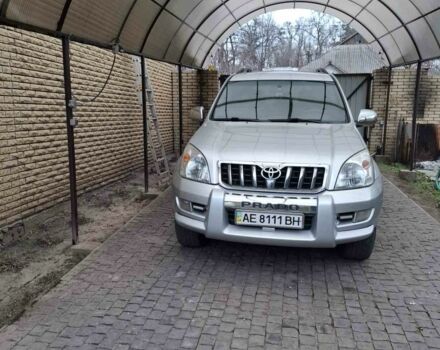 Сірий Тойота Ленд Крузер Прадо 120, об'ємом двигуна 4 л та пробігом 256 тис. км за 17500 $, фото 1 на Automoto.ua