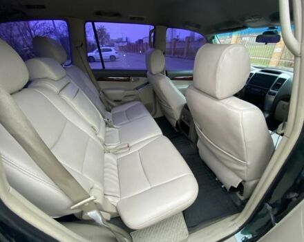 Зелений Тойота Ленд Крузер Прадо 120, об'ємом двигуна 2.7 л та пробігом 260 тис. км за 9999 $, фото 19 на Automoto.ua