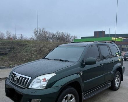 Зеленый Тойота Ленд Крузер Прадо 120, объемом двигателя 3 л и пробегом 300 тыс. км за 10600 $, фото 1 на Automoto.ua