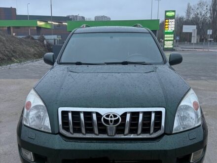 Зеленый Тойота Ленд Крузер Прадо 120, объемом двигателя 3 л и пробегом 300 тыс. км за 10600 $, фото 1 на Automoto.ua