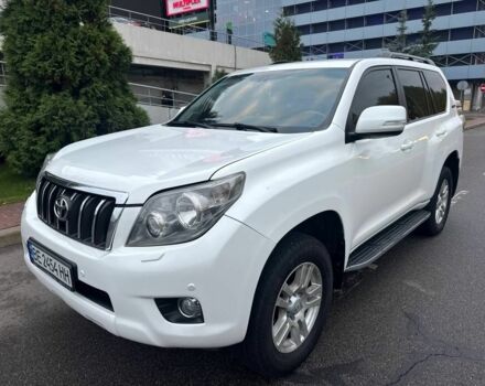 Белый Тойота Ленд Крузер Прадо 150, объемом двигателя 4 л и пробегом 237 тыс. км за 19700 $, фото 7 на Automoto.ua