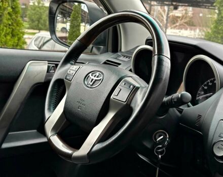 Белый Тойота Ленд Крузер Прадо 150, объемом двигателя 2.7 л и пробегом 180 тыс. км за 20500 $, фото 17 на Automoto.ua