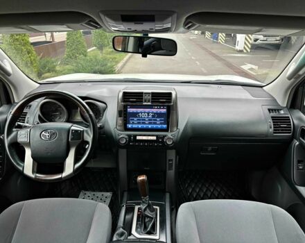 Белый Тойота Ленд Крузер Прадо 150, объемом двигателя 2.7 л и пробегом 180 тыс. км за 20500 $, фото 14 на Automoto.ua