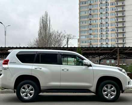 Белый Тойота Ленд Крузер Прадо 150, объемом двигателя 2.7 л и пробегом 180 тыс. км за 20500 $, фото 7 на Automoto.ua